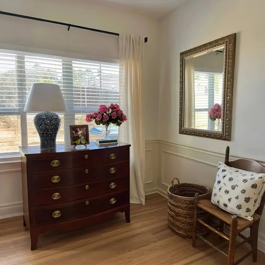 American-vintage-resin-bird-themed-picture-frame-scene-0609