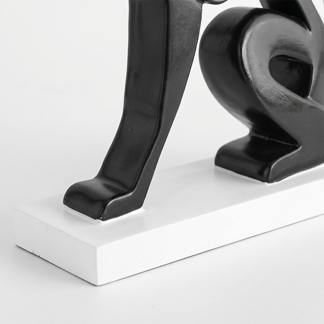 Black Resin Abstract Cat Sculpture – Modern Minimalist Tabletop Figurine with Glossy Finish | Cat Lover Gift, Home Accent for Mantle, Bookshelf, Console & Nightstand