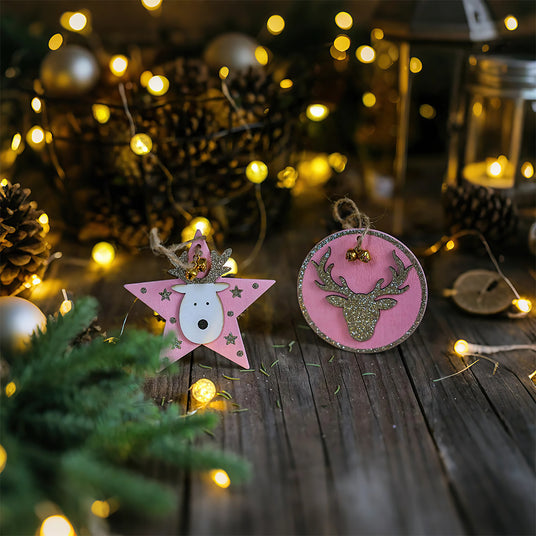 Christmas Tree Pink Wooden Christmas Deer Pet Pendant On The Wooden Table 081341