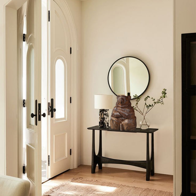 Collector Edition Hokkaido Craftsmanship Entryway Decorative Ornament - Guardian Bear Wood Carving on the Shelf