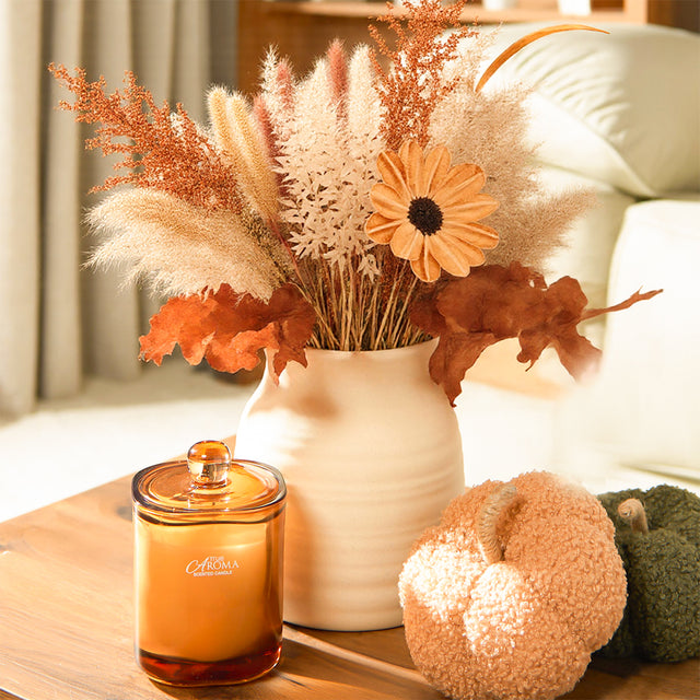 Decorative Natural Dried Flower Bouquet with Pampas Grass In The White Vase 091043
