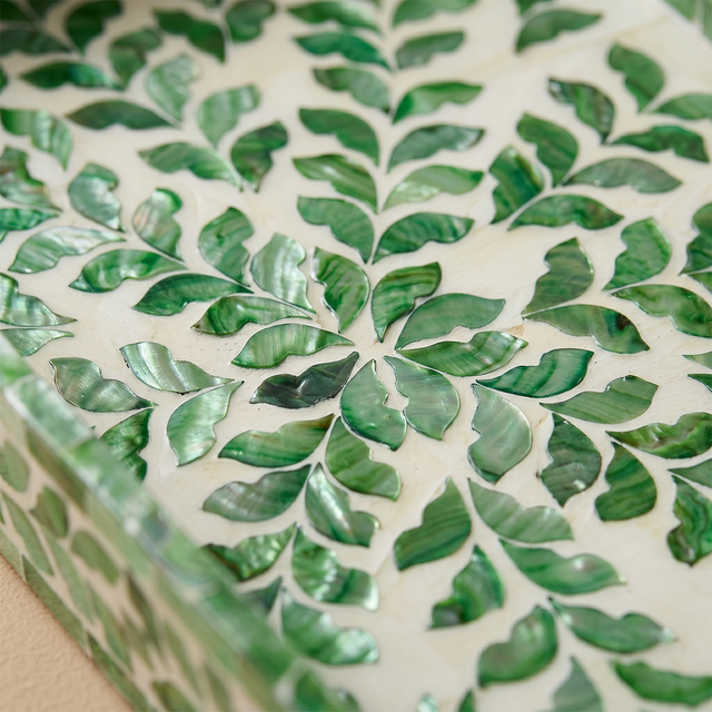 Detailed green leaftray surface shot