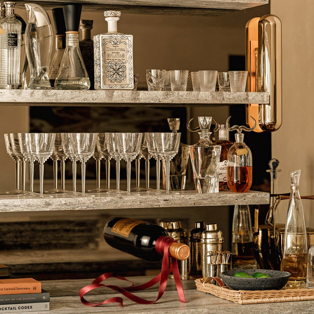 Elegant Floating Metal Ribbon Wine Rack Creative Balancing Sculpture for Modern Home Office Decor Beneath The Floating Shelf 090928