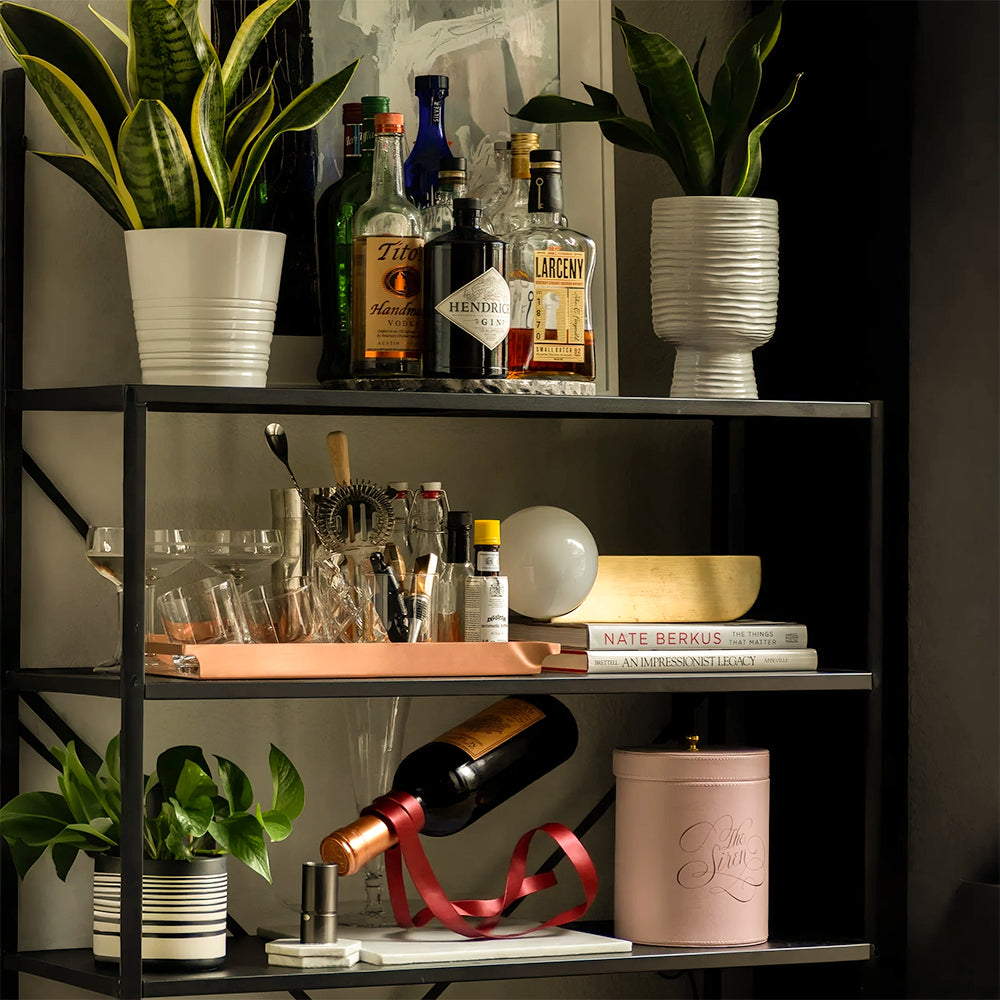 Elegant Floating Metal Ribbon Wine Rack Creative Balancing Sculpture for Modern Home Office Decor On The Bottom Of The Black Shelf 090928