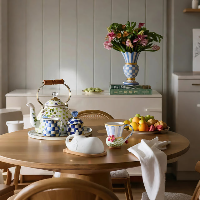 ElephantCeramic ColorDining Scene