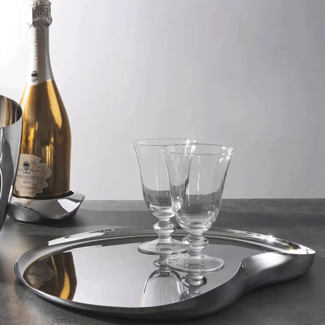 European-style-stainless-steel-mirror-polished-serving-tray-scene-0606