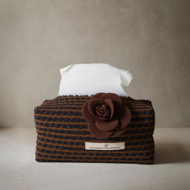 French Luxury Camellia-Adorned Woven Pattern Tabletop Tissue Holder Brown
