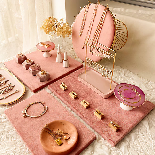 French Vintage Luxury-Style Natural Round Marble Tray in the Living Room