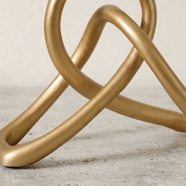 Gold Abstract Knot Statue – Modern Minimalist Tabletop Art Décor, Resin Sculpture for Shelf, Coffee Table & Console | Unique Housewarming Gift, 7.1" Wide