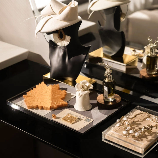 Gold Maple Leaf Resin Tray, Muti-Functional Jewelry Holder on the Table