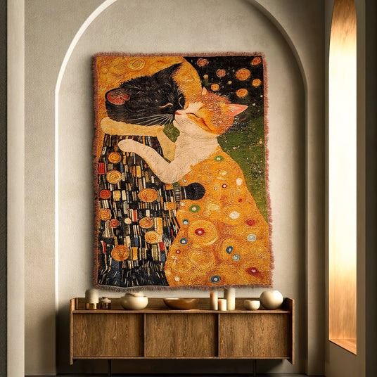 Gustav Klimt Style The Cat Kiss Decorative Tapestry with Fringe Above The Wooden Cabinet 090936