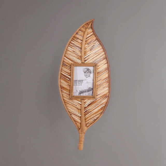 Moroccan-Wabi-Sabi-wall-hanging-picture-frame-with-reed-decor-06091