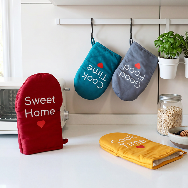 Oven mitts on kitchen counter