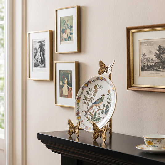 Plate display holder on black entry consoletable