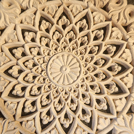 Round Hollow Engraved Hanging Wall Decor details