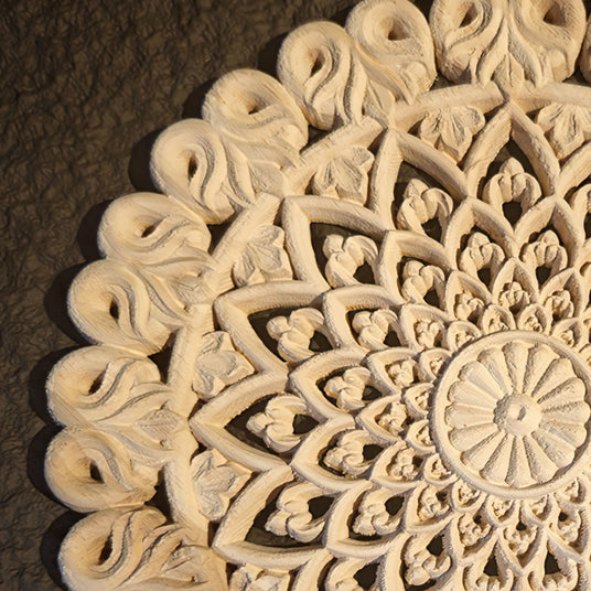 Round Hollow Engraved Hanging Wall Decor details