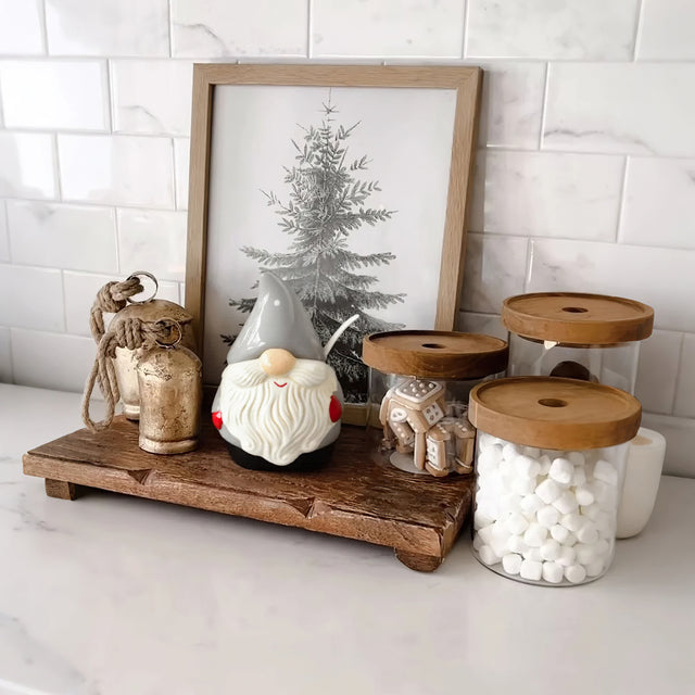 Santa Claus Ceramic Spice Jar, Seasoning Container with Spoons Lids In Front Of The Photo 081104