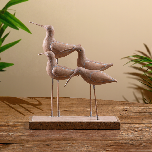 Tabletop Bird Statue Decorative Ornament on the table