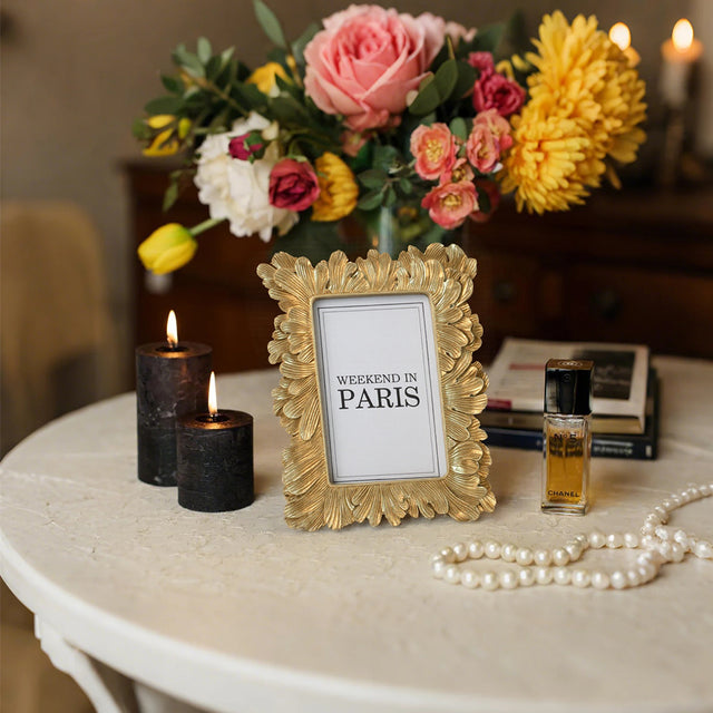 Tabletop Decorative Picture Frame Set on the table