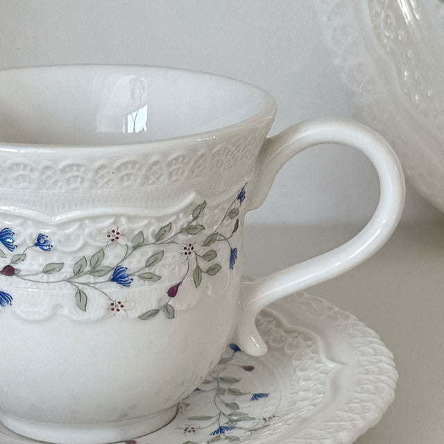 antique-French-tea-cup-and-saucer-set-3D-floral-raised-design-close-up-07101