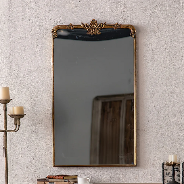 bedroom-vintage-dressing-mirror