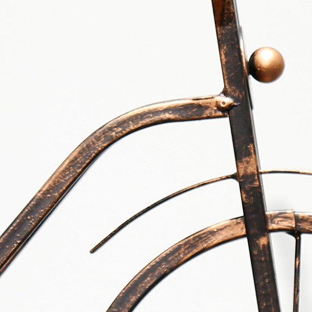 bicycle shaped wine rack details