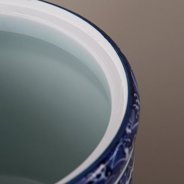 blue-white-ceramic-storage-jar-with-lid-close-up-07081