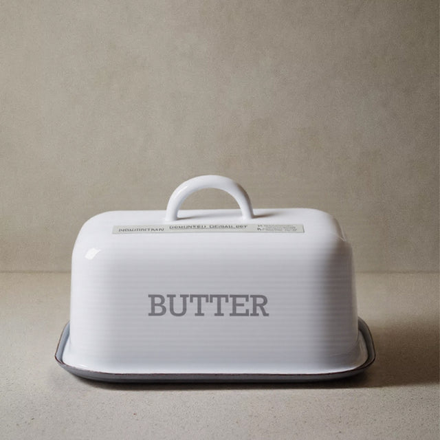 butter dish with lid