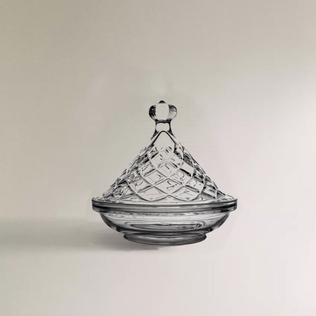 cake plate with conical lid