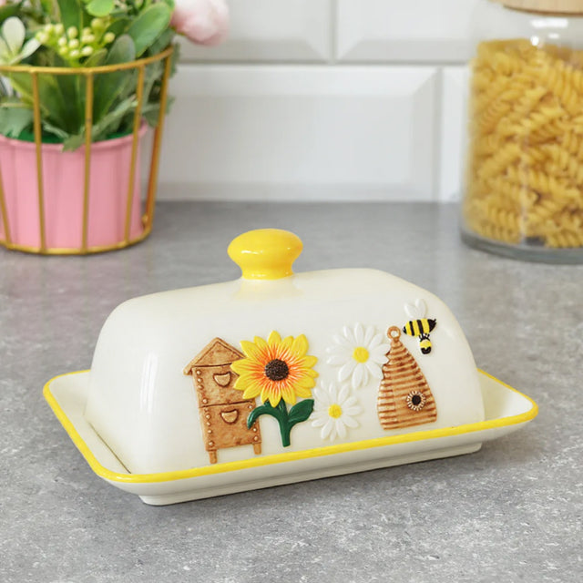 ceramic-bee-garden-themed-butter-dish-with-cover-scene-0607