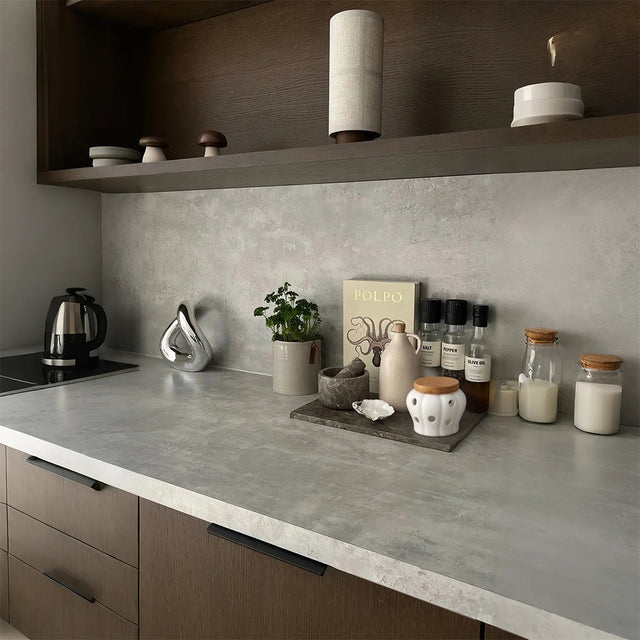 ceramic-pumpkin-shaped-storage-jar-scene-07111