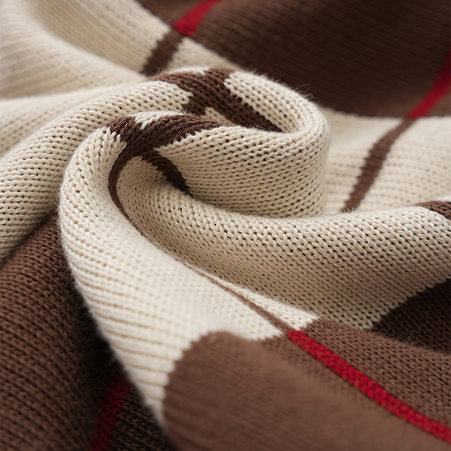 cozy festive square pillow cover details