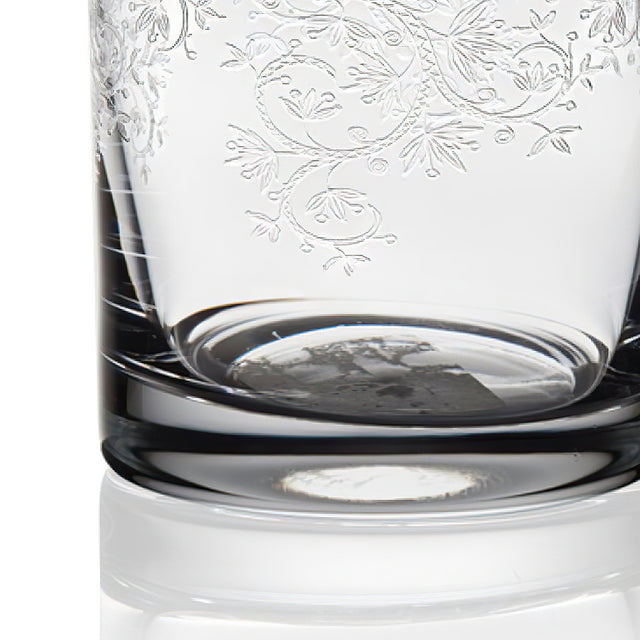 crystal whiskey glass with carved flowers details