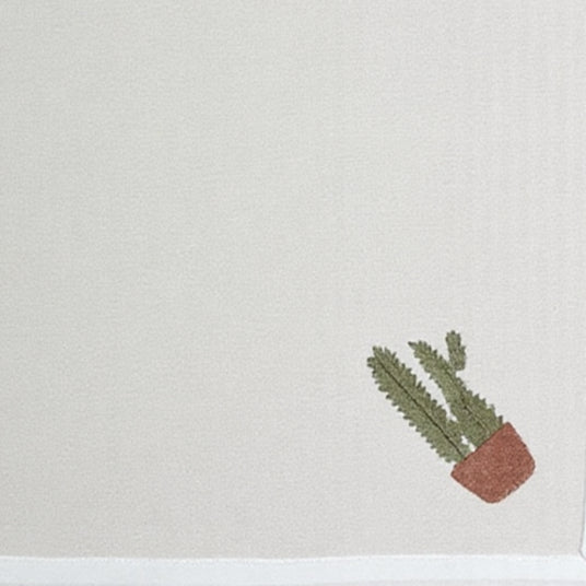 dinner napkin detail