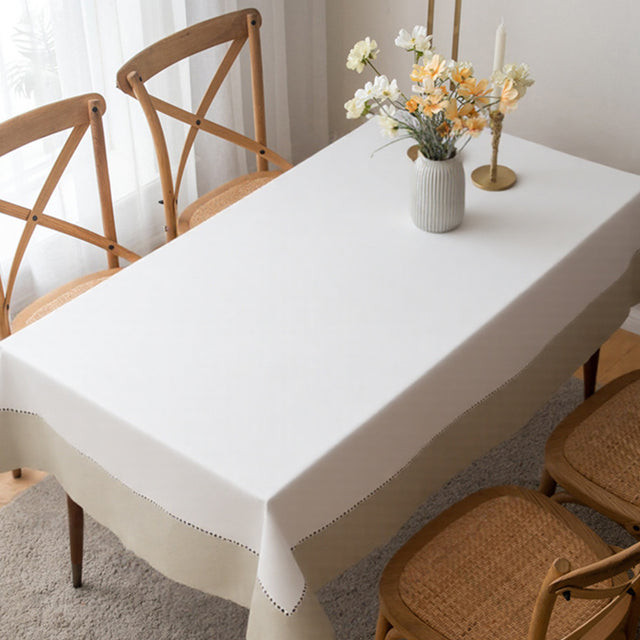 dinning-room-hollow-tablecloth