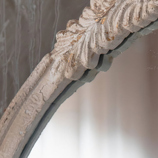 dressing mirror details