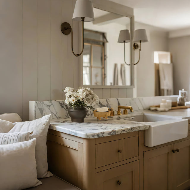 enamel-bathtub-shaped-soap-dish-with-drainage-holes-scene-07112