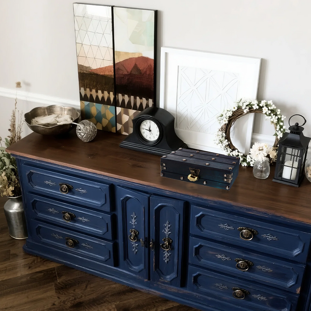 exquisite vintage design with chinese flair in the living room