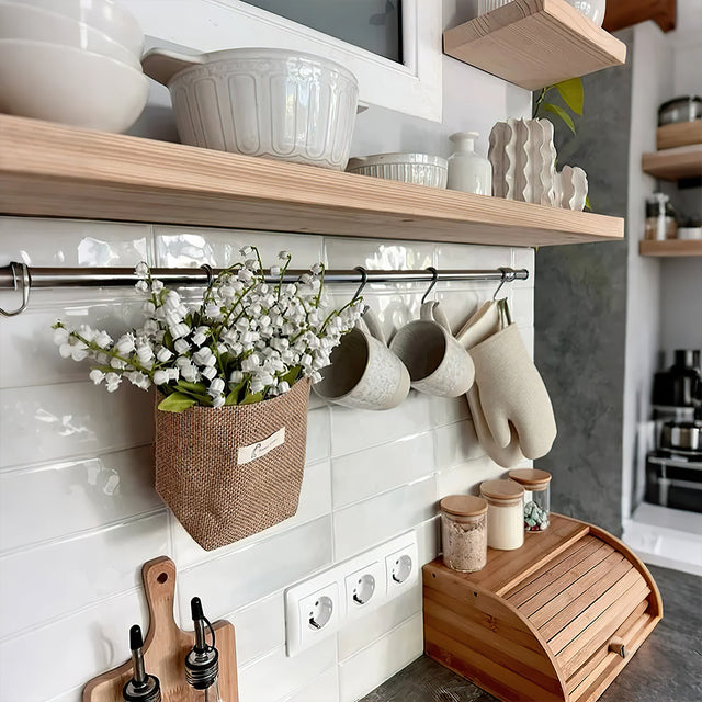 extra-thick-heat-resistant-baking-gloves-scene-07103