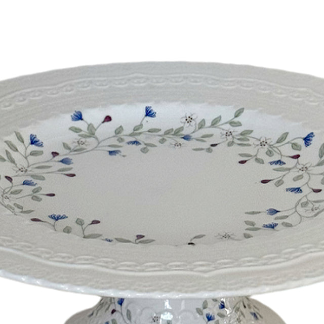 floral vine embossed ceramic serving cake stand details