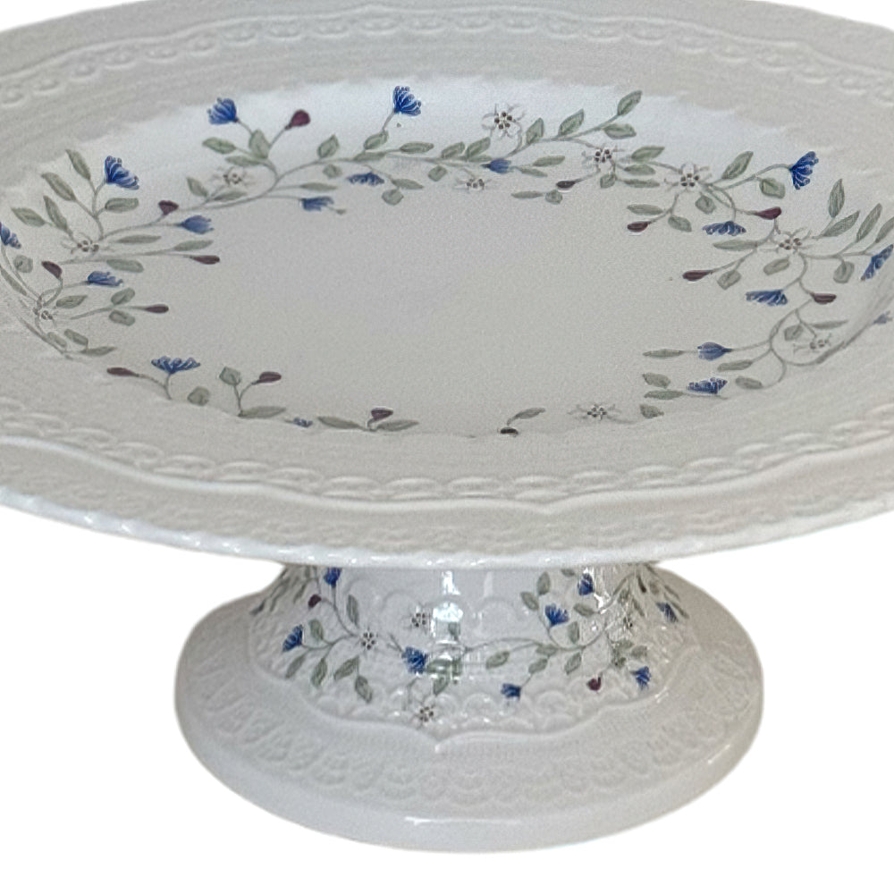 floral vine embossed ceramic serving cake stand details