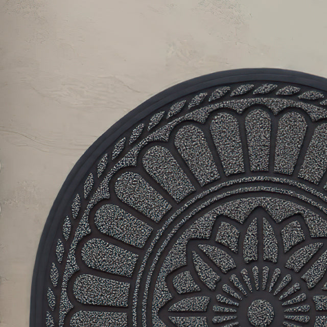 gray semi-circle rubber doormat details