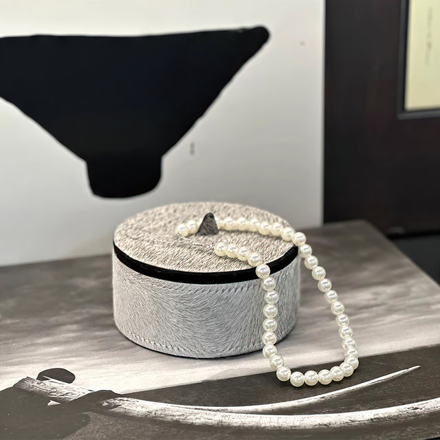 grey-needle-felted-decorative-storage-box-close-up-072502