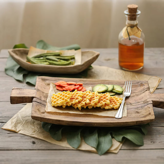 handcrafted-vintage-wooden-double-handled-tray-scene-06114