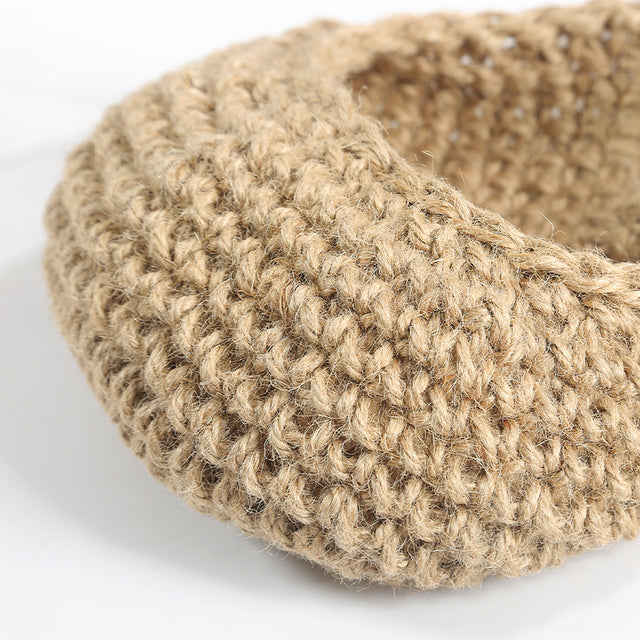 handwoven-jute-rope-wall-hanging-fruit-vegetable-storage-bag-close-up-06061