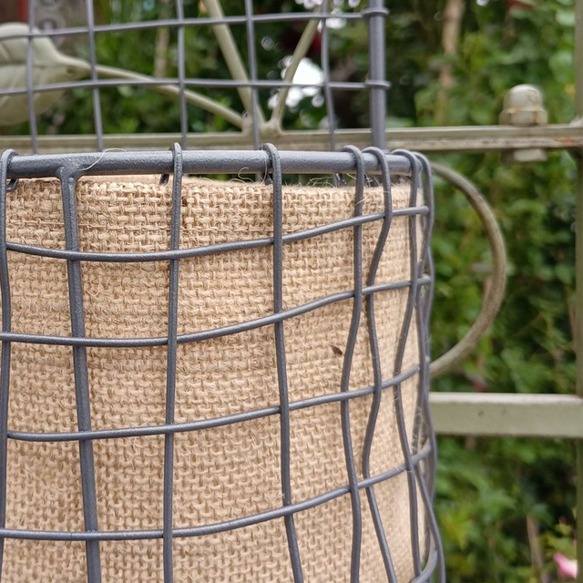 hanging basket wall mounted planter details