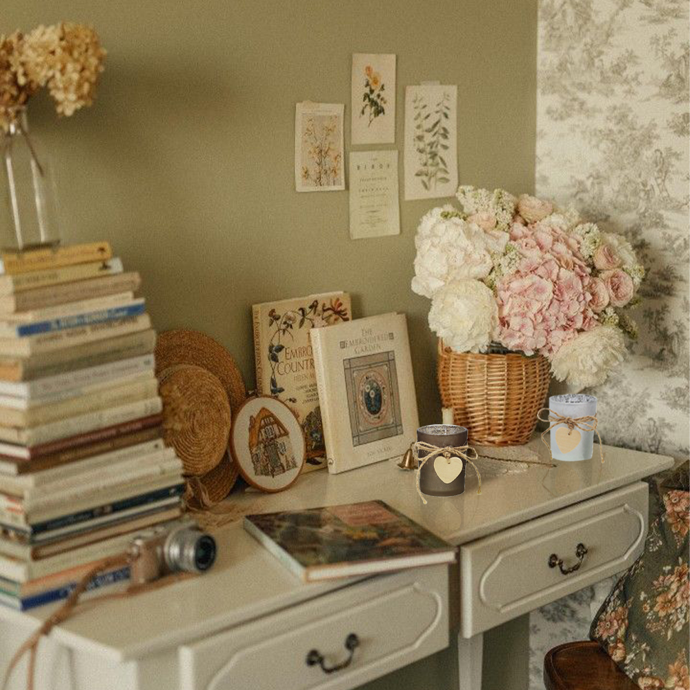 heart-shaped-decorative-candle-holders-scene-07045