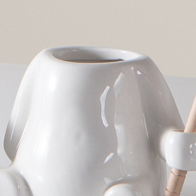honey jar with stirring rod details