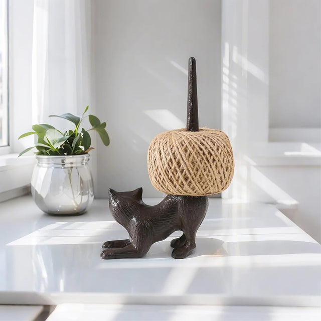 iron cat thread spool table ornament