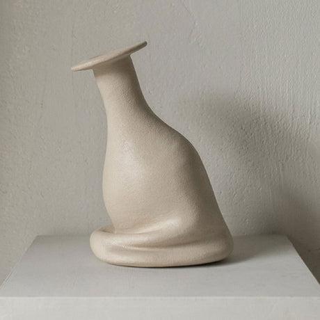 irregular-shaped-decorative-vase-statue-0530